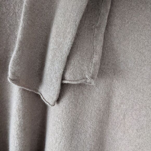 ARITZIA Babaton Erin Sweater on camel tan tone Small @B4 - Picture 9 of 11